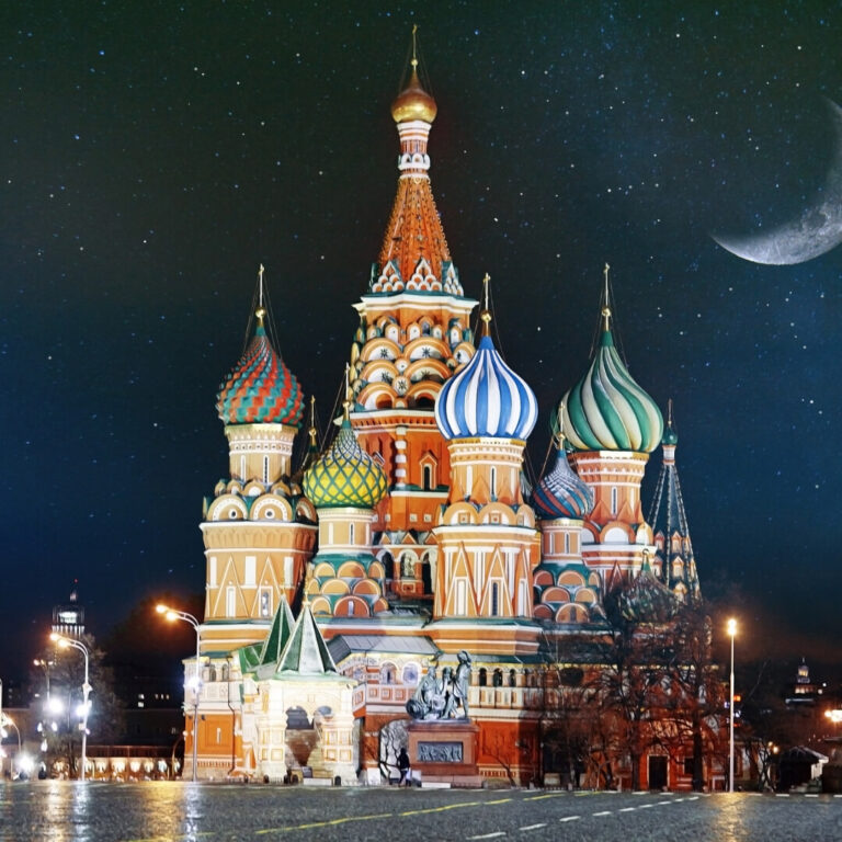 Türkçe Rehberli Moskova & St. Petersburg Grup Turu