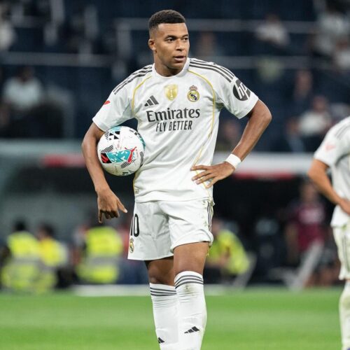 Real Madrid Maçları Turu (2)