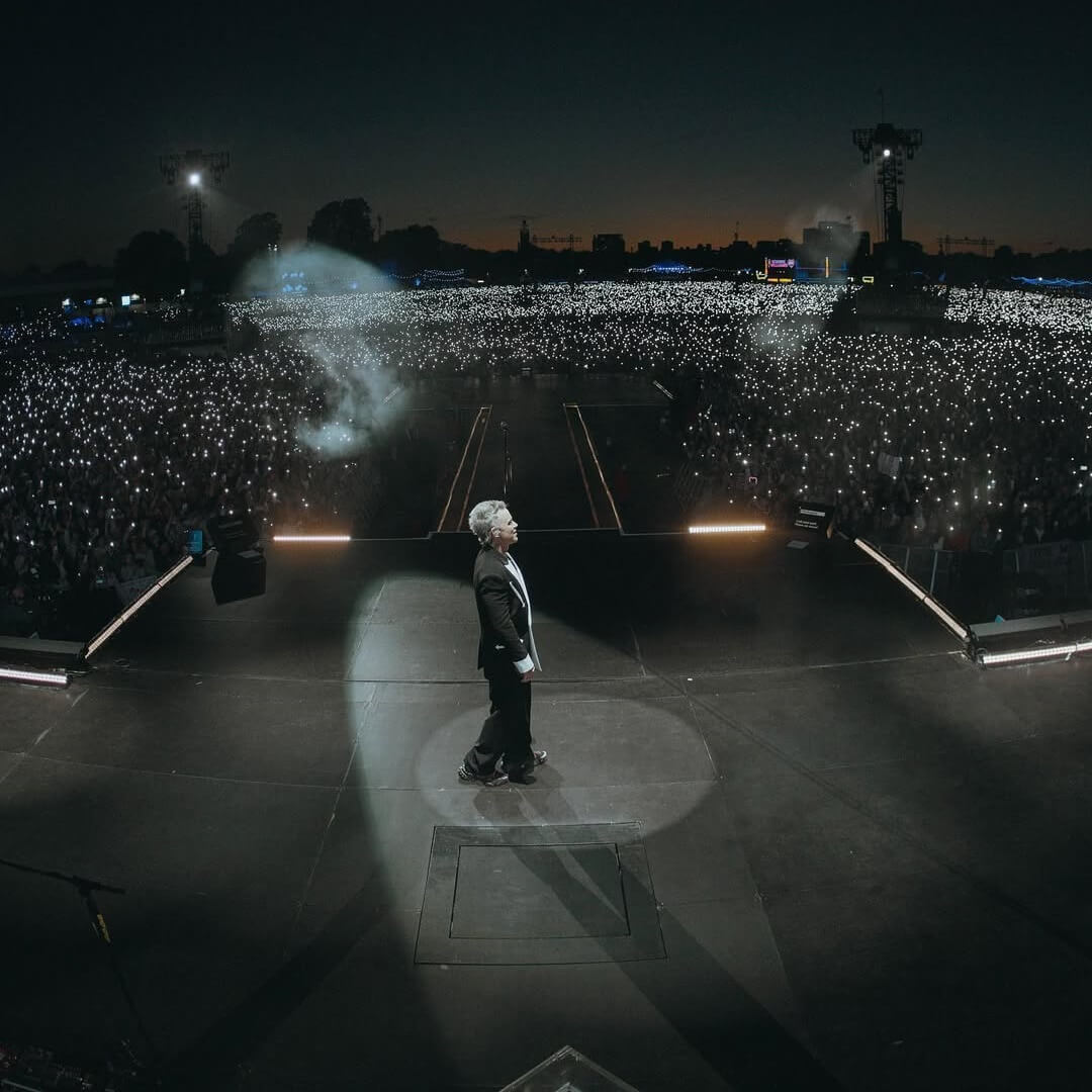 Robbie Williams Konserleri Turu (17) Robbie Williams Konserleri Turu (17)