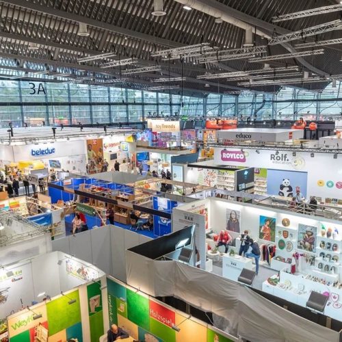 Spielwarenmesse Toy Fair Nürnberg Fuarı Turu